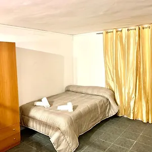 home-sweet-home-catania.taorminaitalyhotels.com/